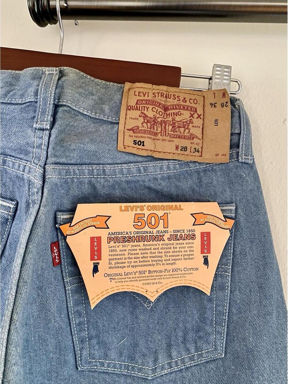 NWT Levi's 501 Preshrunk Jeans Made in Spain 28x34 Sun Faded